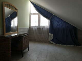 Гостиница Вилла Вояж Утес Пентхаус с видом на море-12