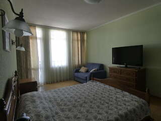 Гостиница Вилла Вояж Утес Классический четырехместный номер-5